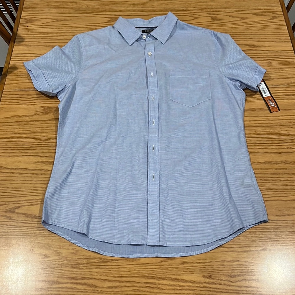 Men’s Apt. 9 dress shirt